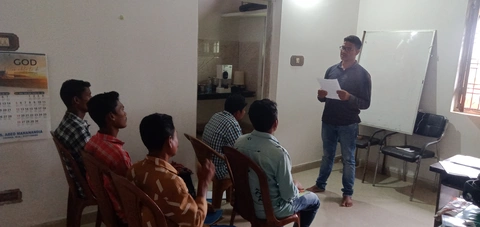 Literacy teachers training for Adult literacy 