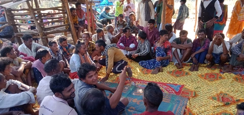 An engagement program of Kutia people